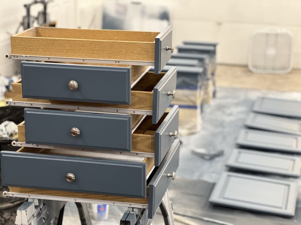Quad Cities Cabinet Refinishing